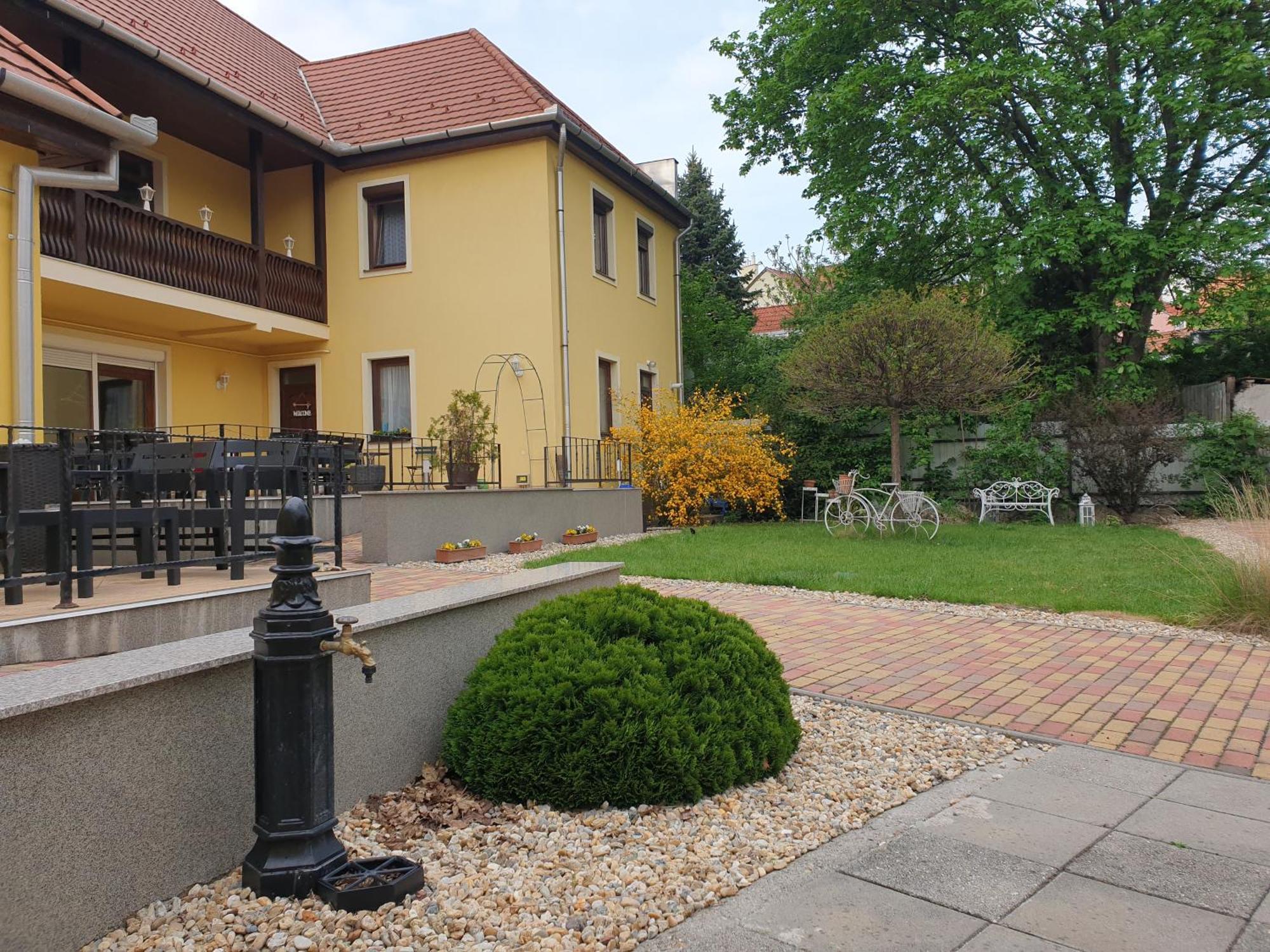 Diófa Vendégház Eger Esterno foto